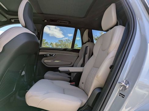 New 2026 Volvo XC90 T8 Plus w/ Protection Package Premier AWD/4WD image 16