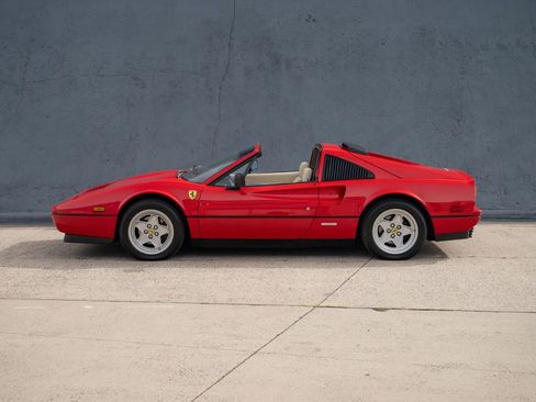 Used 1988 Ferrari 328 GTS image 3
