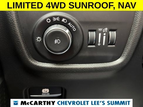 Used 2021 Jeep Grand Cherokee L Limited AWD/4WD image 12