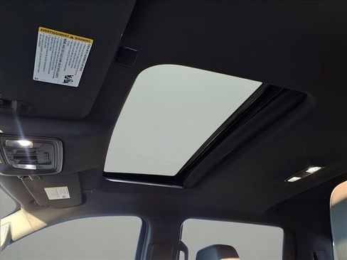 Used 2024 GMC Sierra 3500 AT4 w/ AT4 Premium Plus Package image 16