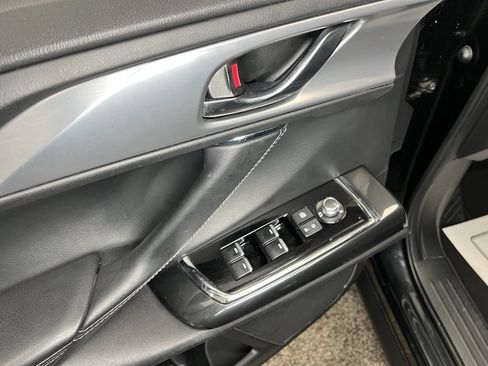 Used 2023 MAZDA CX-9 Grand Touring image 17