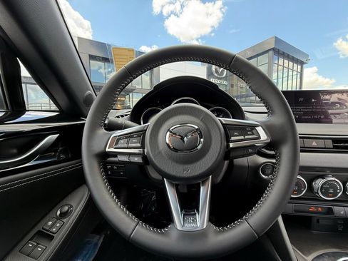 New 2026 MAZDA MX-5 Miata Grand Touring RWD image 19