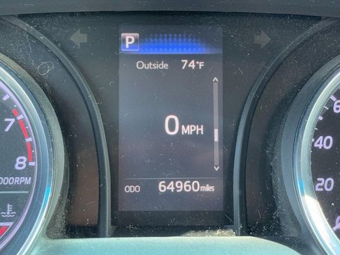 Used 2018 Toyota Camry SE image 20