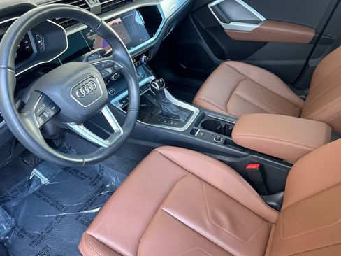 Used 2024 Audi Q3 2.0T Premium AWD/4WD image 4