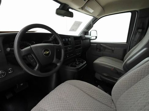 Used 2024 Chevrolet Express 3500 LT w/ LT Preferred Equipment Group image 9