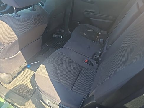 Used 2023 Toyota Highlander LE AWD/4WD image 9