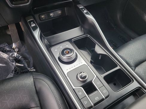 Certified 2022 Kia Sorento S FWD image 17