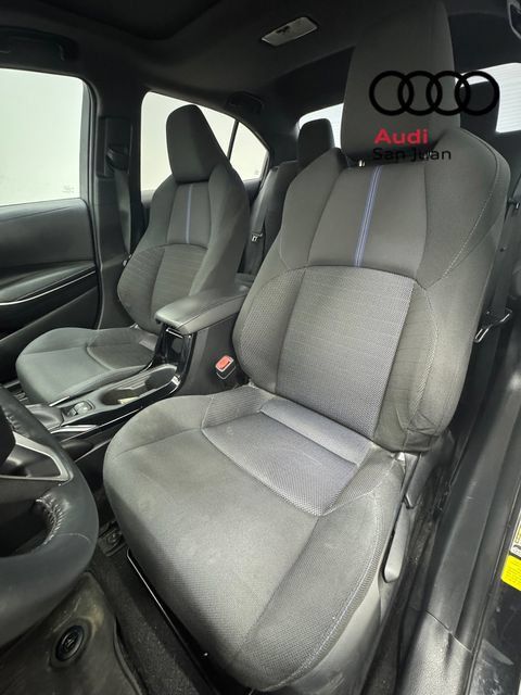 Used 2020 Toyota Corolla SE w/ SE Premium Package FWD image 25