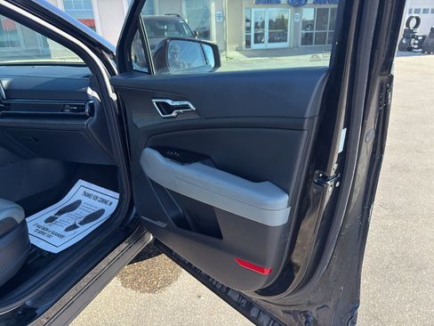 Used 2023 Kia Sportage X-Line w/ X-Line Premium Package AWD/4WD image 19