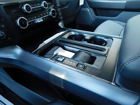 New 2025 Ford F150 Lariat w/ Equipment Group 501A Mid image 28