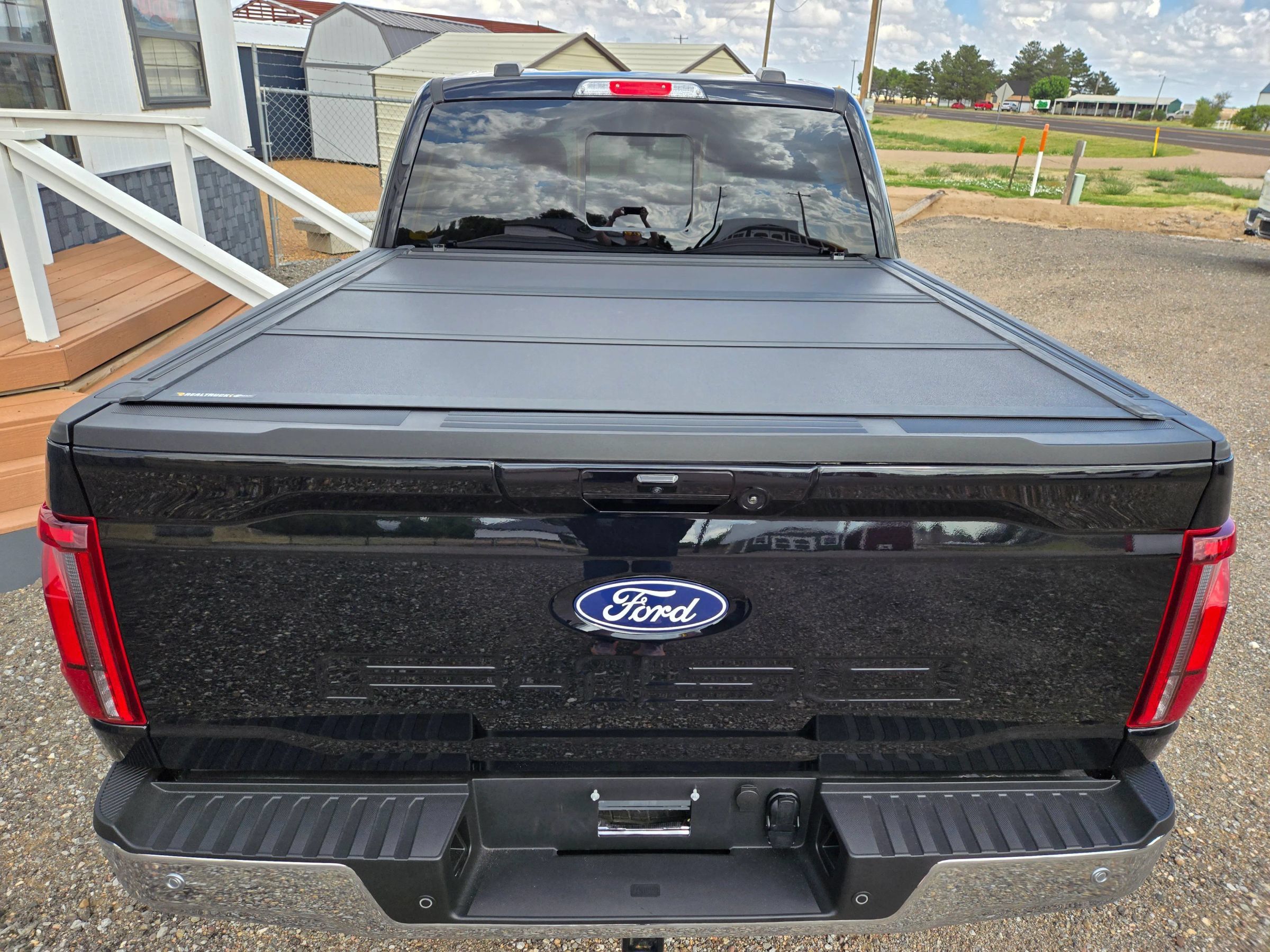 Used 2025 Ford F150 Lariat w/ Equipment Group 501A Mid AWD/4WD image 7