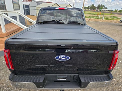 Used 2025 Ford F150 Lariat w/ Equipment Group 501A Mid AWD/4WD image 7