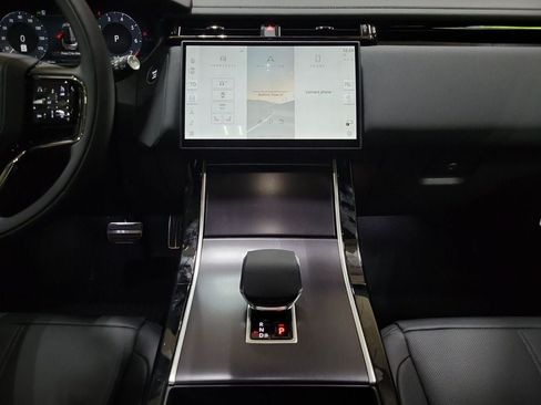 New 2026 Land Rover Range Rover Velar Dynamic SE AWD/4WD image 26