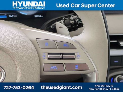 Certified 2024 Hyundai Palisade Calligraphy FWD image 31