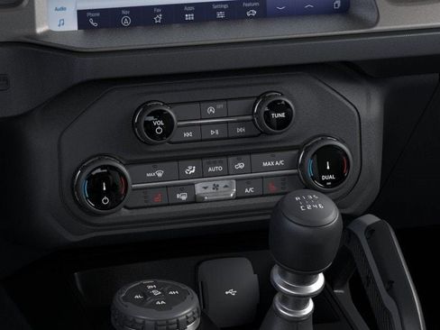 New 2026 Ford Bronco Badlands AWD/4WD image 16