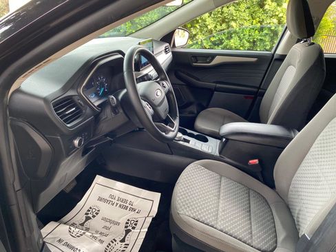 Used 2022 Ford Escape SE w/ Convenience Package FWD image 36