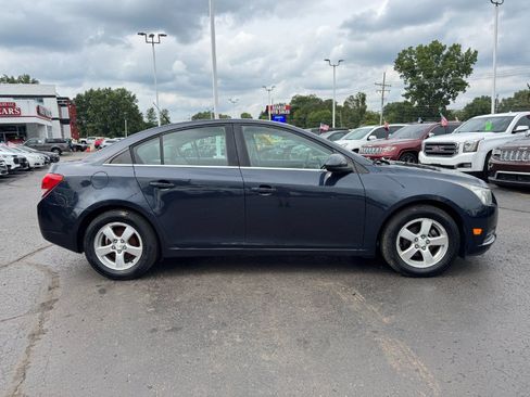 Used 2014 Chevrolet Cruze LT FWD image 6