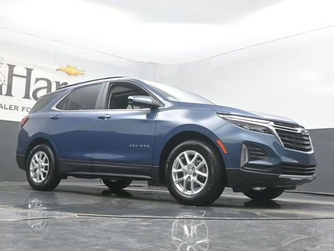 Used 2024 Chevrolet Equinox LT w/ LPO, Floor Liner Package image 2