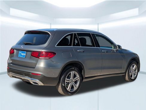 Used 2021 Mercedes-Benz GLC 300 image 5