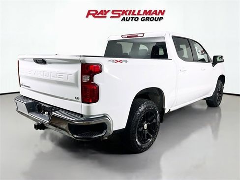 Used 2023 Chevrolet Silverado 1500 LT image 7