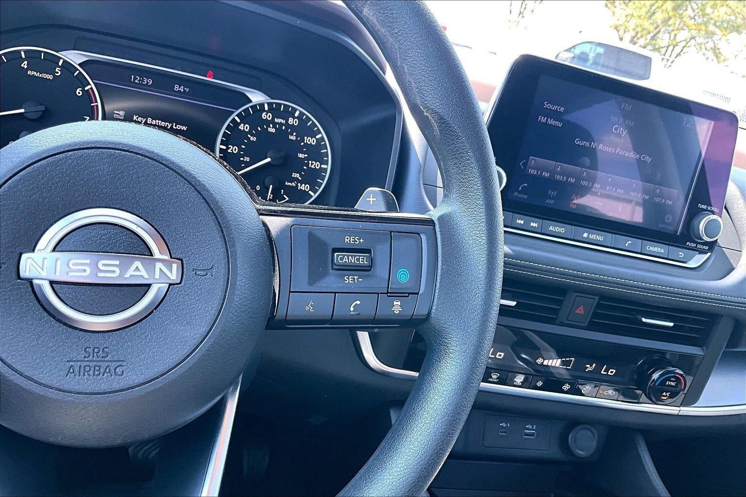 Used 2023 Nissan Rogue SV AWD/4WD image 20