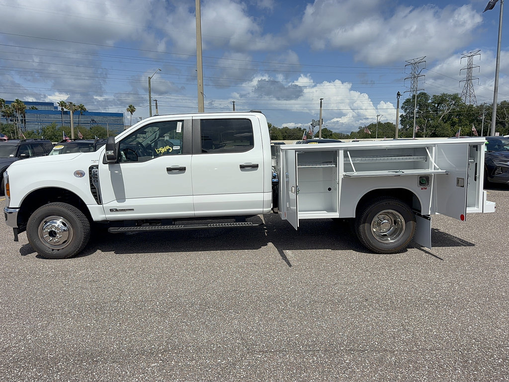 New 2026 Ford F350 XL w/ XL Chrome Package AWD/4WD image 9