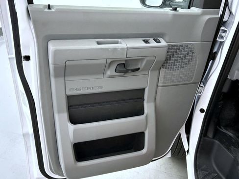 New 2026 Ford E-350 and Econoline 350 Super Duty w/ Power Equipment Group image 9