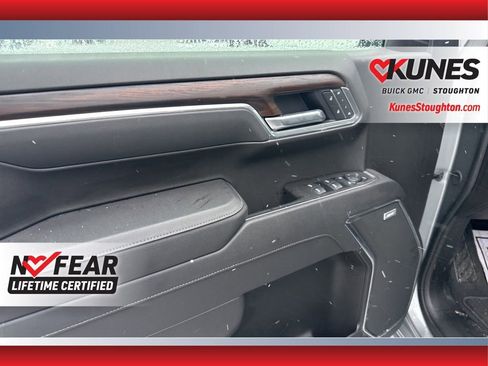 Used 2025 GMC Sierra 1500 SLT image 19