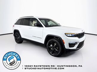 Used 2023 Jeep Grand Cherokee Limited w/ Luxury Tech Group II AWD/4WD video 1