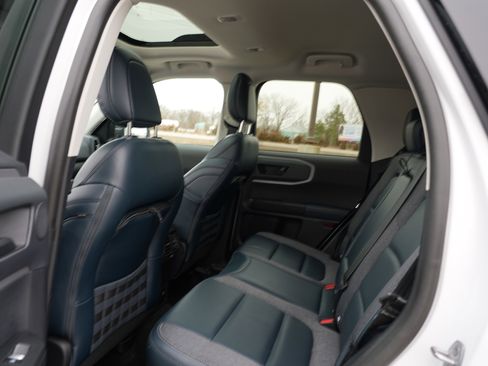 Used 2022 Ford Bronco Sport Outer Banks w/ Tech Package image 21