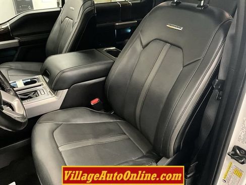 Used 2016 Ford F150 Platinum w/ Equipment Group 701A Luxury AWD/4WD image 25