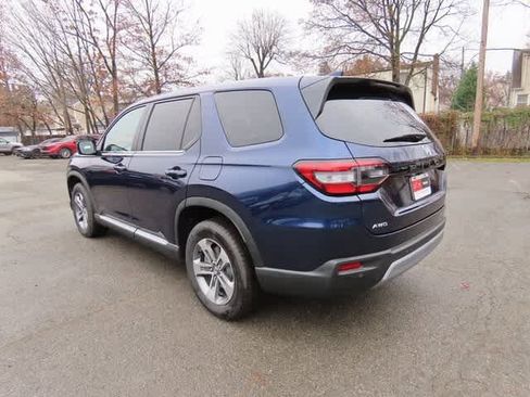 New 2025 Honda Pilot EX-L image 4