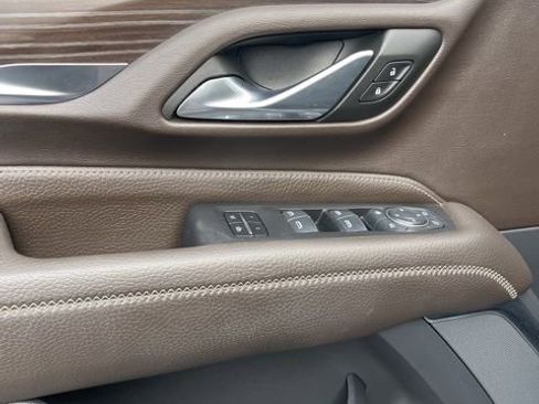 Used 2024 GMC Yukon Denali w/ Max Trailering Package image 11