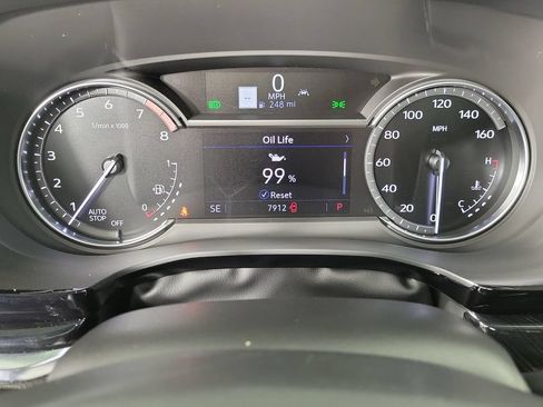 Certified 2025 Cadillac XT6 Premium Luxury FWD image 26