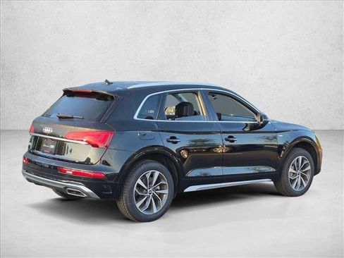 Certified 2023 Audi Q5 2.0T Premium Plus w/ Premium Plus Package AWD/4WD image 5
