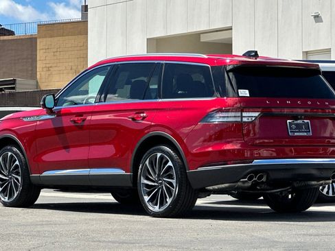 New 2026 Lincoln Aviator Reserve AWD/4WD image 5