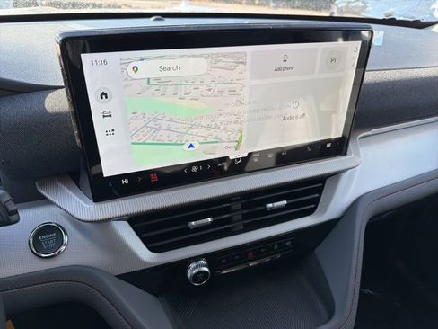 New 2026 Ford Explorer Active w/ Active Comfort Package image 15