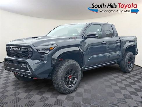 Used 2025 Toyota Tacoma TRD Pro image 3