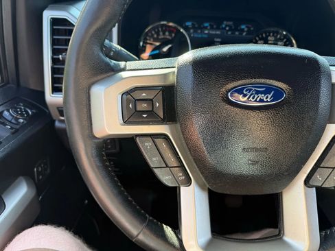 Used 2020 Ford F150 Lariat w/ Equipment Group 502A Luxury image 29