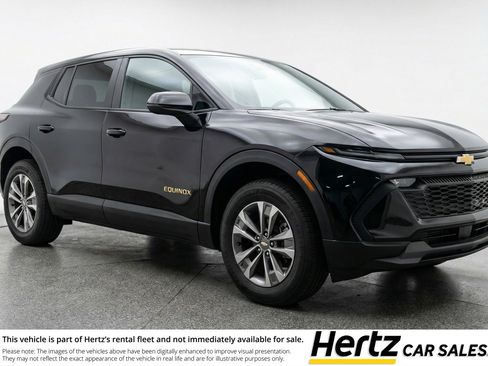 Used 2025 Chevrolet Equinox LT image 1