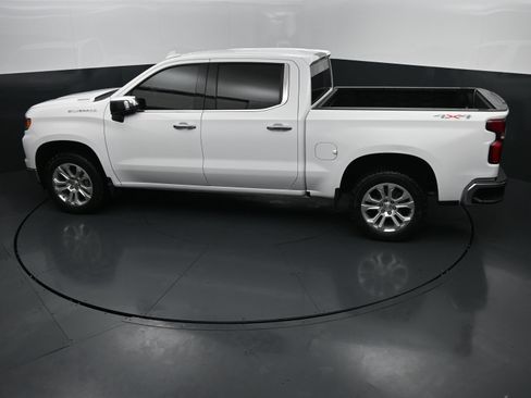 Used 2023 Chevrolet Silverado 1500 LTZ AWD/4WD image 28