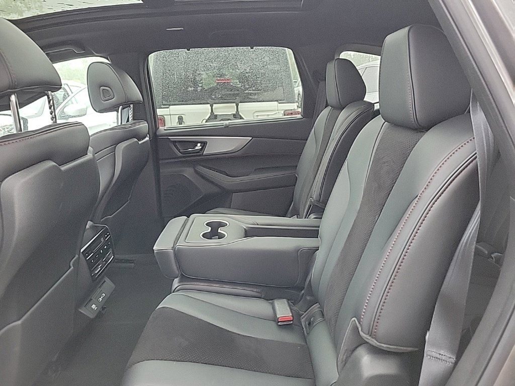 Used 2024 Acura MDX A-Spec AWD/4WD image 15