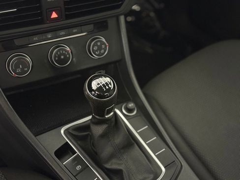 Used 2019 Volkswagen Jetta S w/ Driver Assistance Package FWD image 15