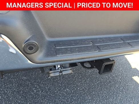 New 2025 Chevrolet Express 2500 Extended w/ Enhanced Convenience Package RWD image 21