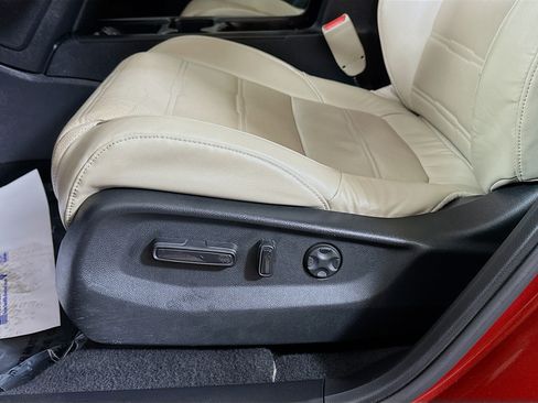 Used 2017 Honda CR-V EX-L image 18