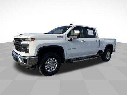 Used 2024 Chevrolet Silverado 2500 LT