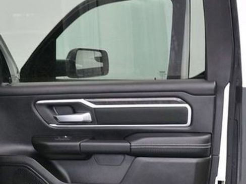 Used 2023 RAM 1500 Big Horn image 11