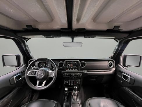 Used 2023 Jeep Wrangler Unlimited Sahara AWD/4WD image 24
