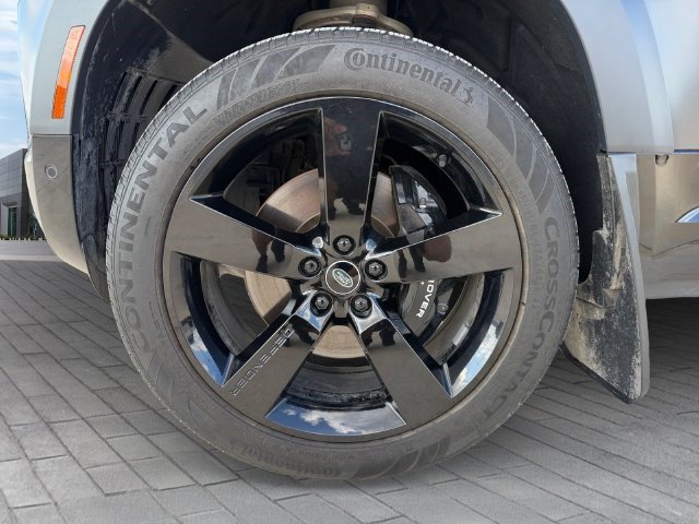Used 2023 Land Rover Defender 110 Carpathian Edition AWD/4WD image 9