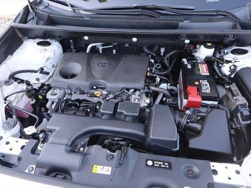 Certified 2024 Toyota RAV4 LE AWD/4WD image 25